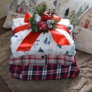 FATFACE Winter Cozy Bundle! (Plaid Onesie/ Check Pyjama Top/ Cora Pyjama pants)